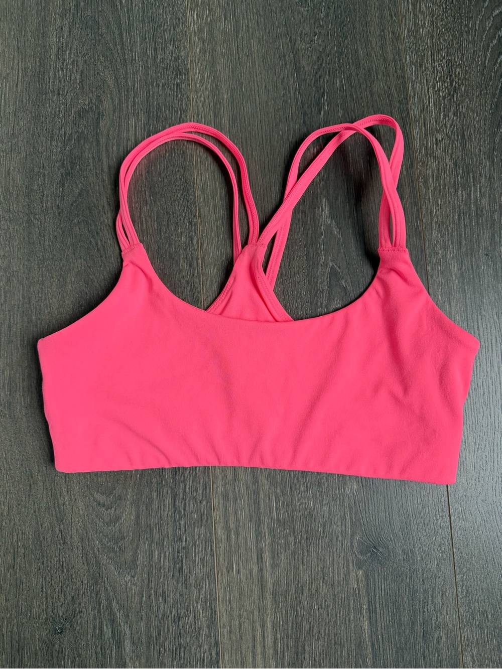 Fabletics Women’s Hot Pink Strappy Sports Bra Small Low impact Yoga Activewear - Picture 2 of 5